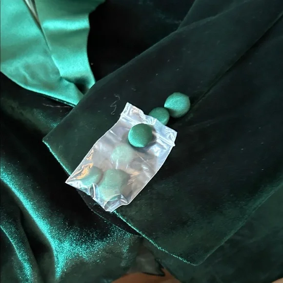 Women’s 2 Piece Suit Velvet - Picture 7 of 11